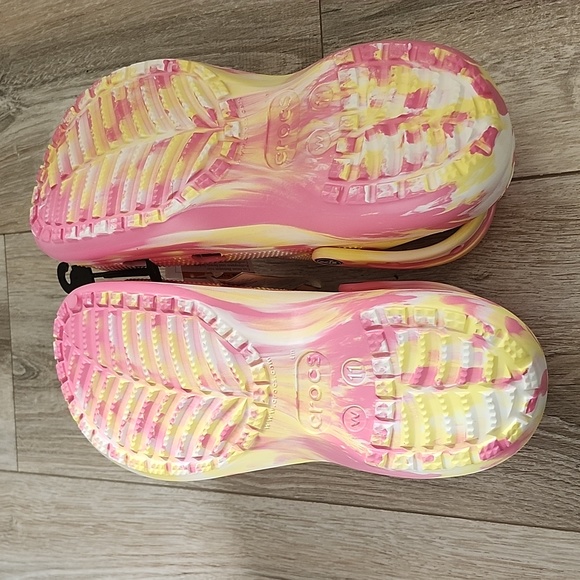 SALE💥NWT💖CROCS Platform Marbled Pink Lemonade Clog - Picture 4 of 8
